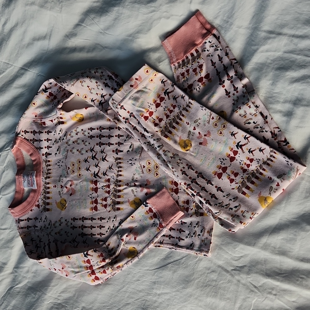Hanna Andersson 12 days of Christmas pajamas 6-7 120